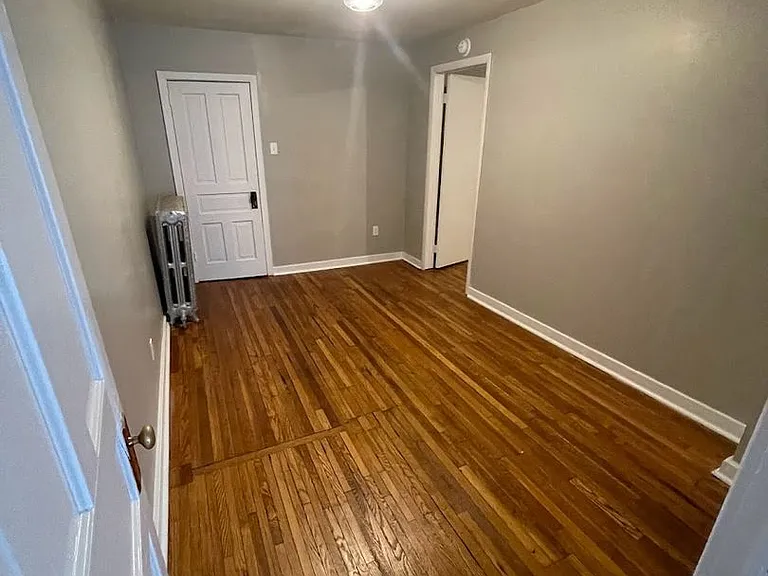 1014 Logan Ave — Photo 7