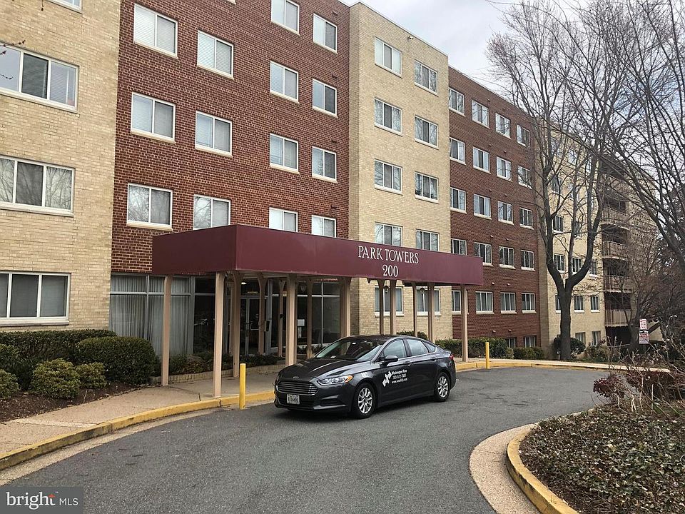 1st image of 200 N Maple Ave APT 316