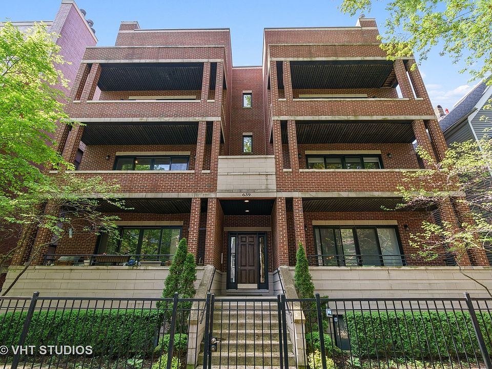 1st image of 639 W Briar Pl APT 2E