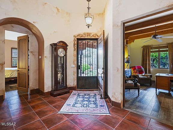 4th image of 2155 Corte Balboa