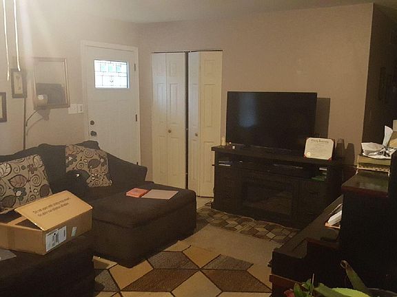 4th image of 4070 Atherton Dr