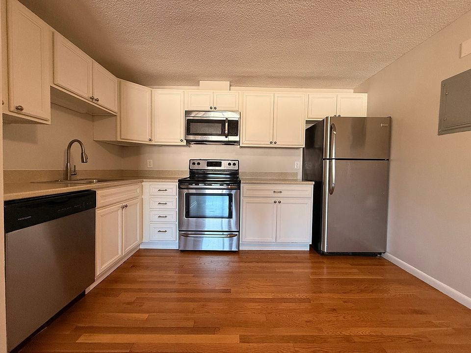 1st image of 60 Mill St #21
