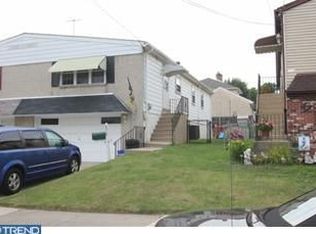 9318 Edmund St, Philadelphia, PA 19114