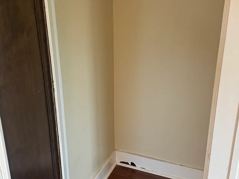 36 Cornell Pl #F — Photo 9