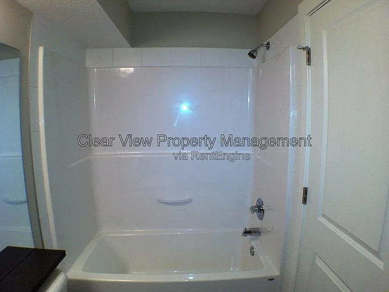 300 Marina Dr #161 — Photo 8