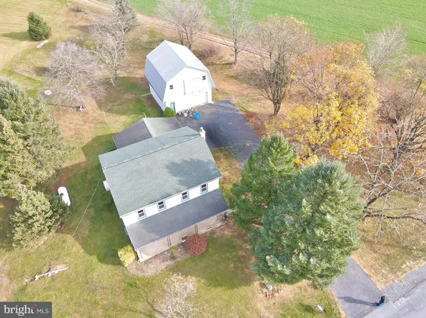 602 Houtztown Rd, Myerstown, PA 17067
