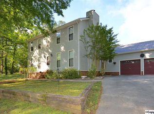 514 Hillcrest Cir NW, Hartselle, AL 35640