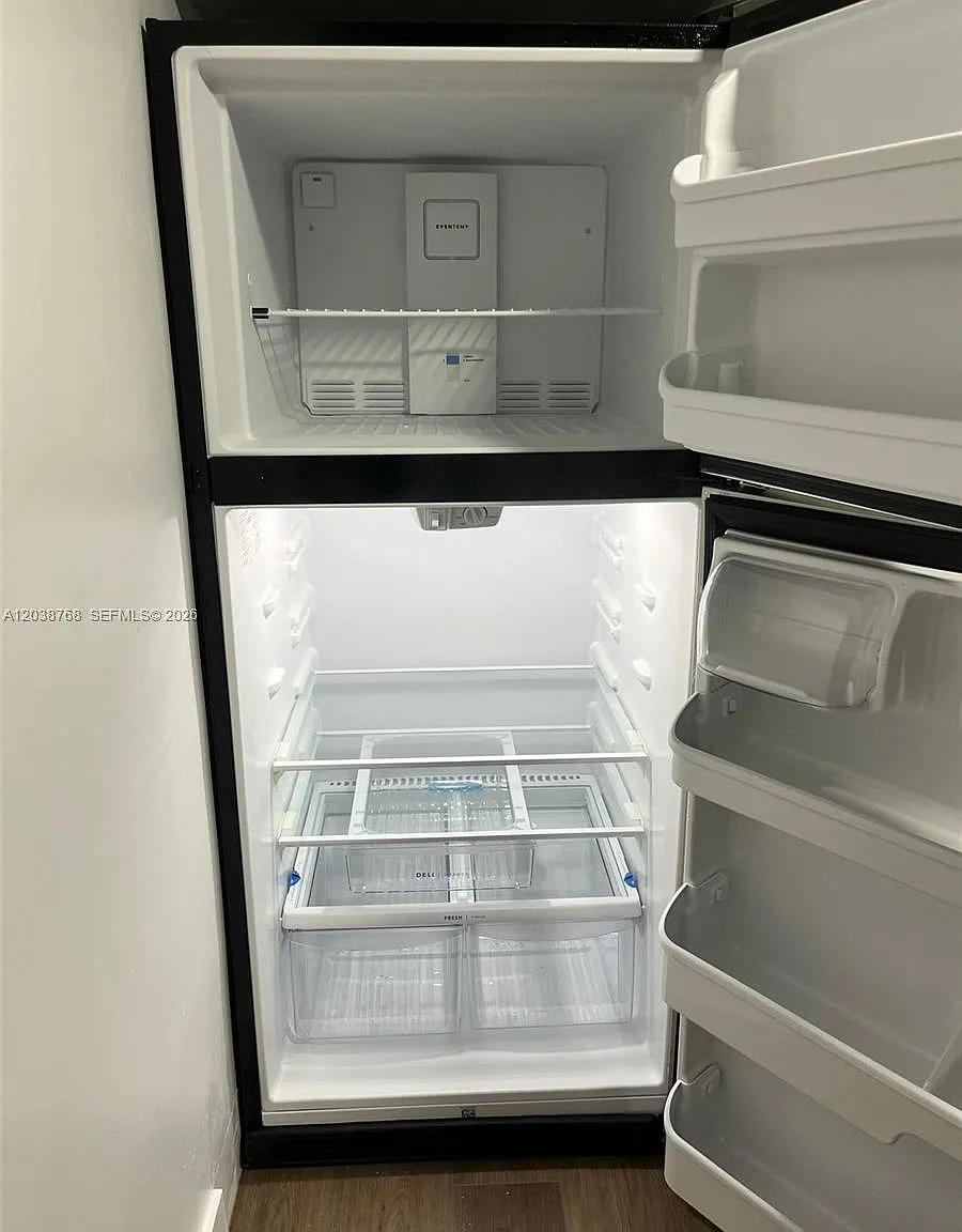 1 bed, 1.0 bath, $1,575 — Photo 4