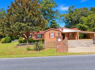 500 Circle Dr, Sandersville, GA 31082
