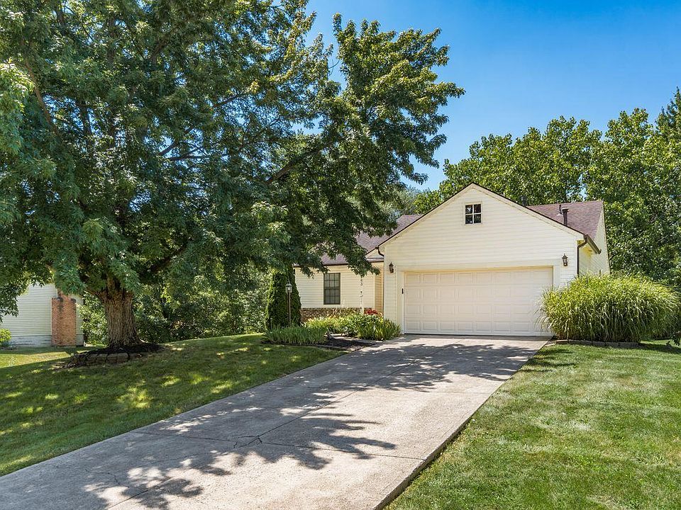 9863 Meadow Wood Dr NW, Pickerington, OH 43147 | Zillow