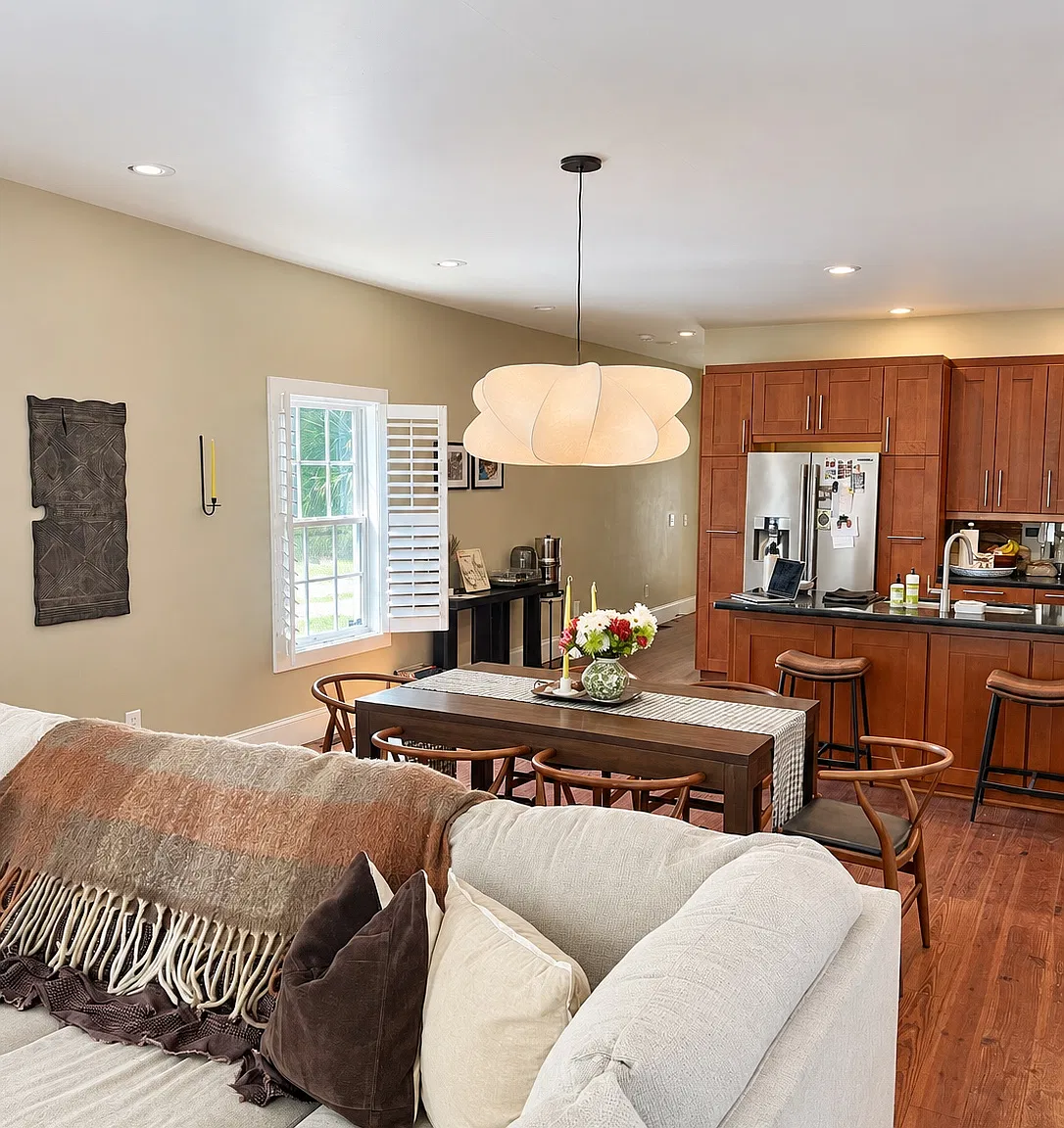 3 bed, 2.5 bath, 2000 sqft, $6,000 — Photo 2