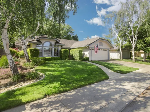 3430 Oak Grove Cir, Stockton, CA 95209