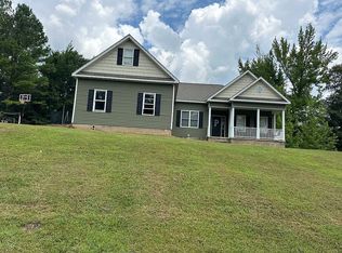 935 Mount Lebanon Rd, Decaturville, TN 38329