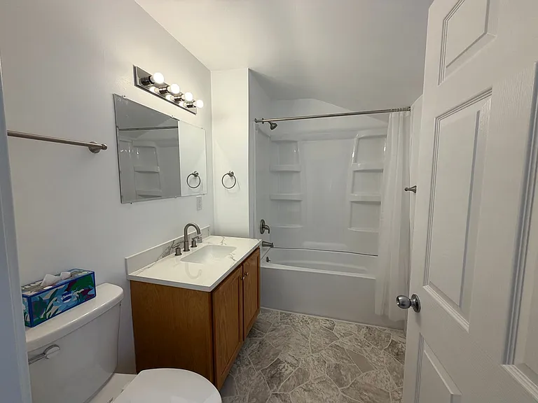 128 Fair St SE — Photo 9