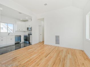 15 Church Ave Floor 2, Staten Island, NY 10314