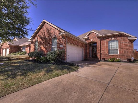 2nd image of 4837 Kingfisher Ln