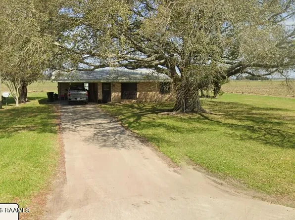 1001 Sidney Blanchard Rd, New Iberia, LA 70563