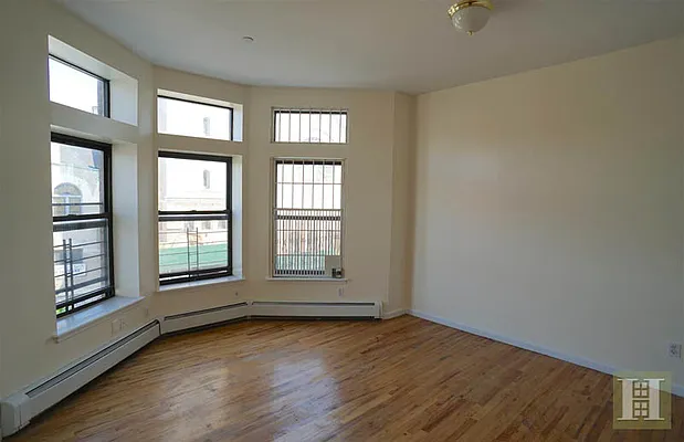 Rented by Halstead Real Estate | media 19