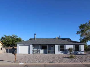 855 Zuni Rd SE, Rio Rancho, NM 87124