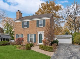 2008 Larkdale Dr, Glenview, IL