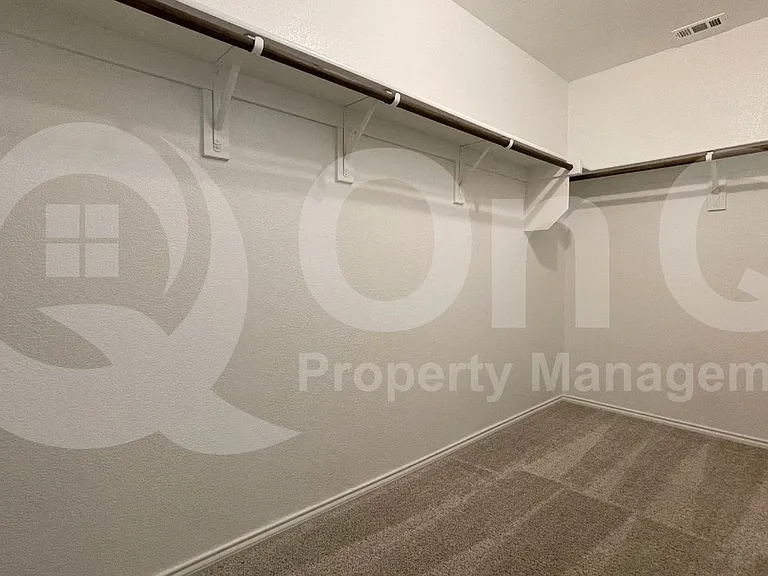 1315 Binfield Dr — Photo 18