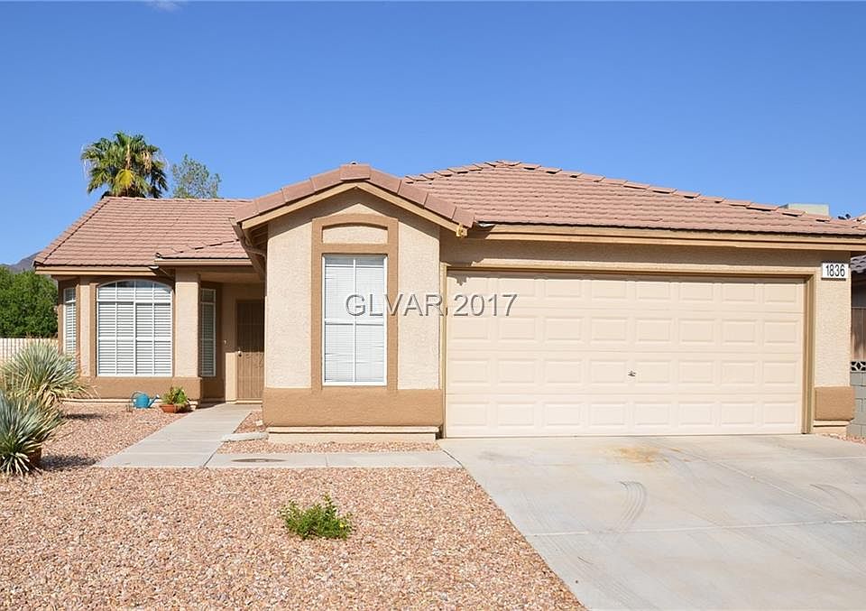 1st image of 1836 Hollyberry Ct