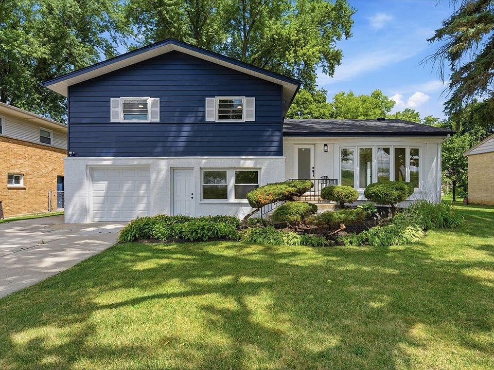 1st image of 10 Linden Ave