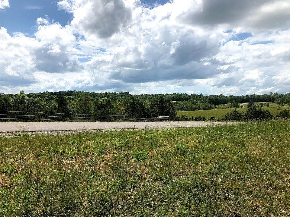1st image of 5 Nichol Creek Dr #5