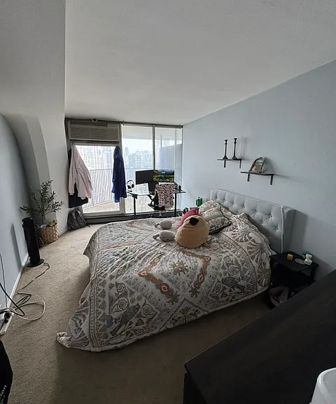 300 N State St #4828 — Photo 18
