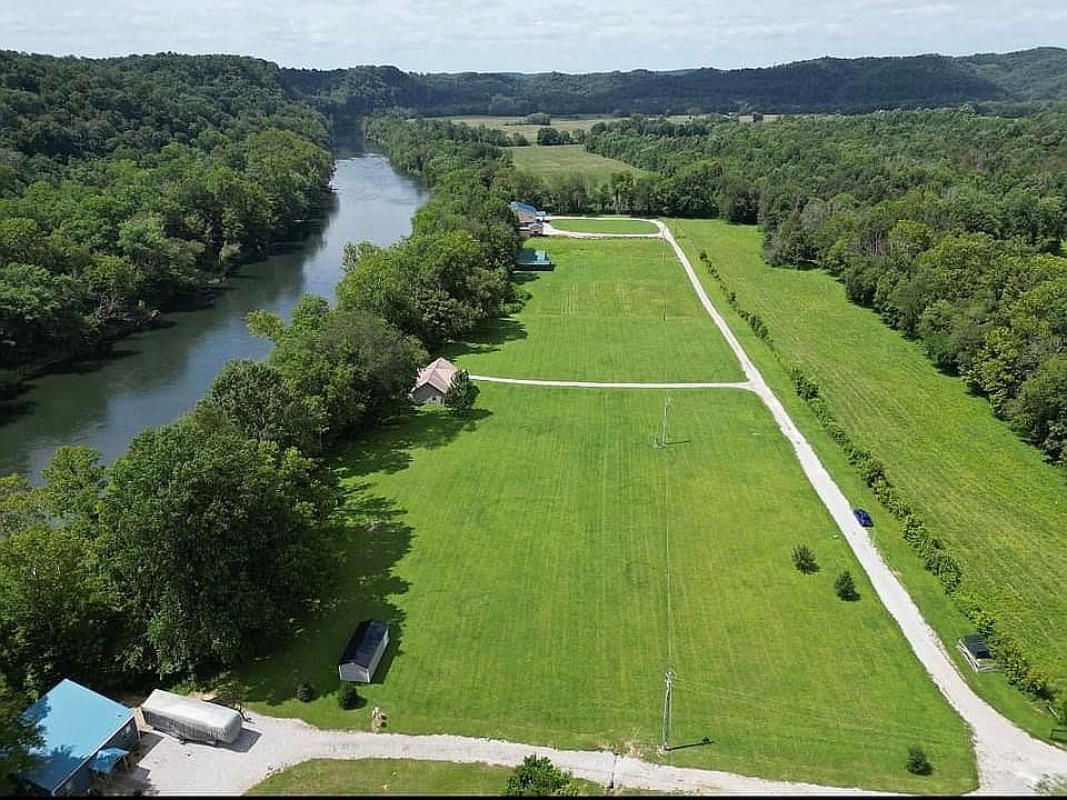 1st image of 177 Wolf Creek Ln