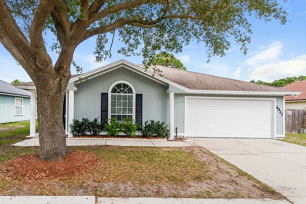 3 bed, 2.0 bath, 1451 sqft, $2,730 — Photo 1