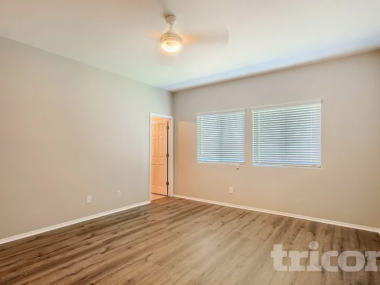 45656 W Sky Ln — Photo 7