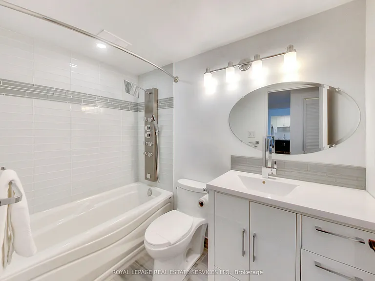 240 Scarlett Rd #1302 — Photo 11
