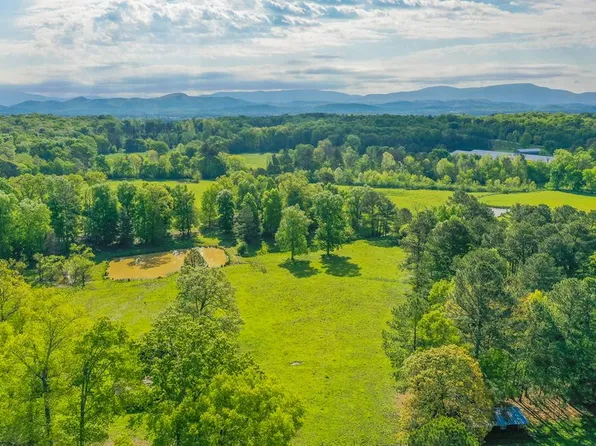 3350 Sugar Creek Rd, Crandall, GA 30711
