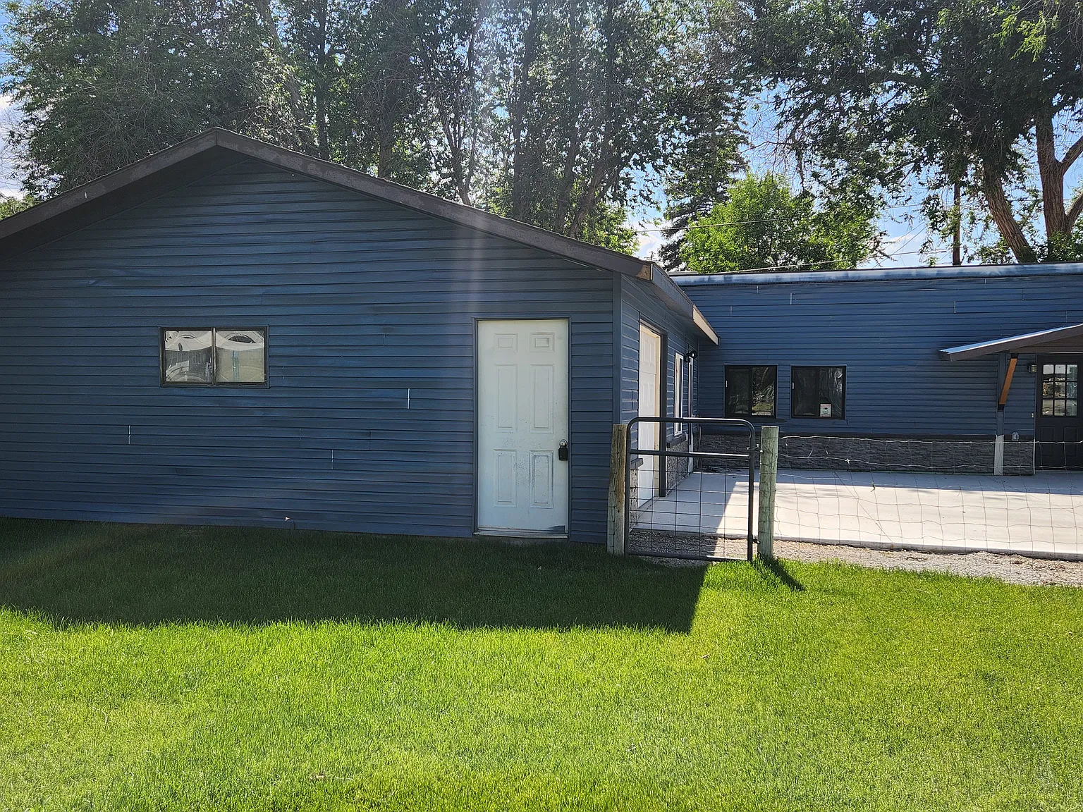 3 bed, 1307 sqft, $1,950 — Photo 3