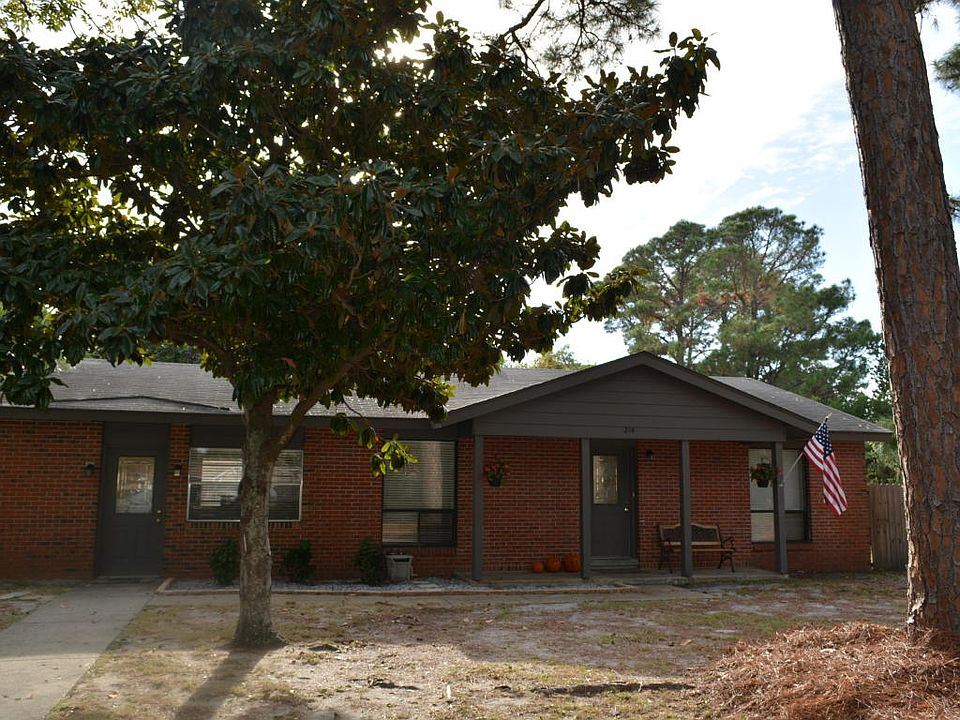 2nd image of 214 Rose Marie Ln SW