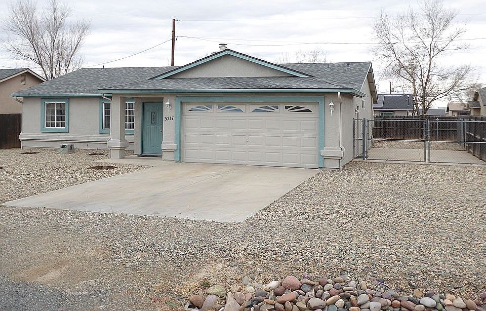 1st image of 3717 N Sharon Dr