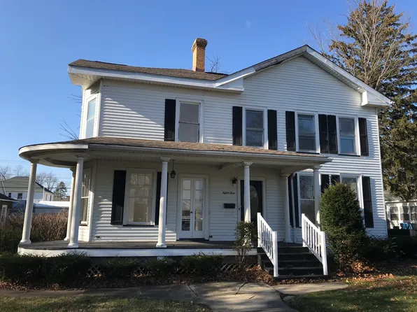 804 Indiana Ave, Mendota, IL 61342