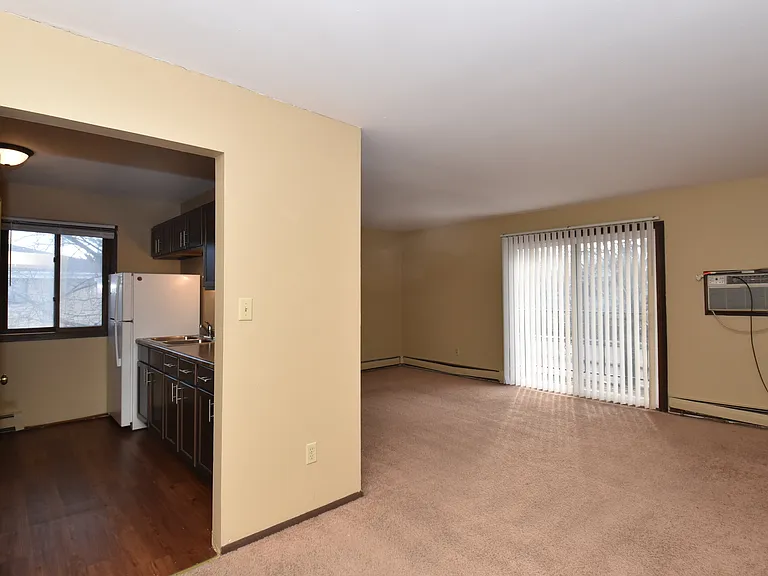 7032 W Fond Du Lac Ave #106 — Photo 6