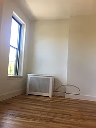 Rented by Prime Square Realty