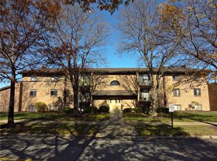 600 Tollis Pkwy APT 110, Broadview Heights, OH 44147