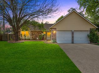 3802 Oaktrace Dr, Humble, TX 77396