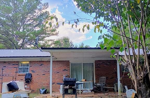 4th image of 710 Gilmore Chapel Rd