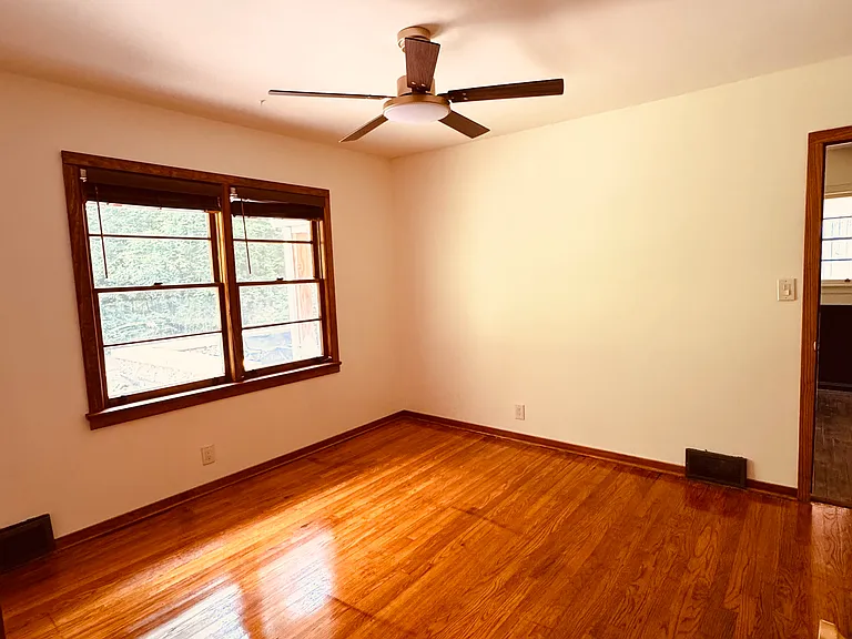 1183 Gail Dr — Photo 8