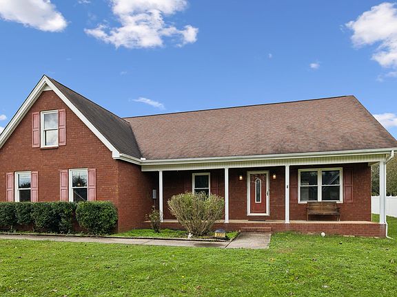 2nd image of 3331 Meadowhill Dr