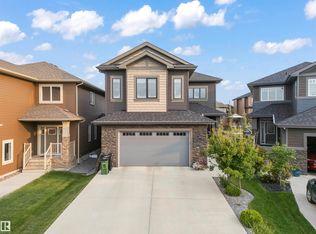 1960 Adamson Ter SW, Edmonton, AB T6W 2N7