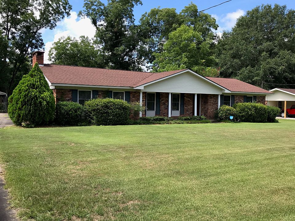 2nd image of 1404 Fairview Dr