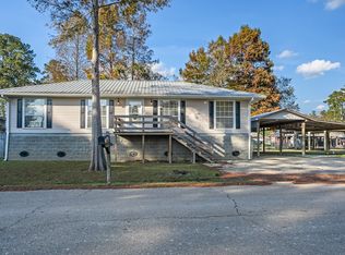 31753 Shelton Dr, Springfield, LA 70462
