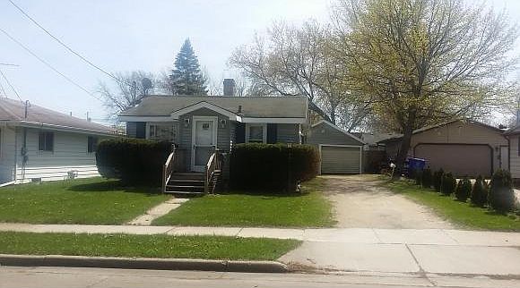 2nd image of 819 W Hawes Ave