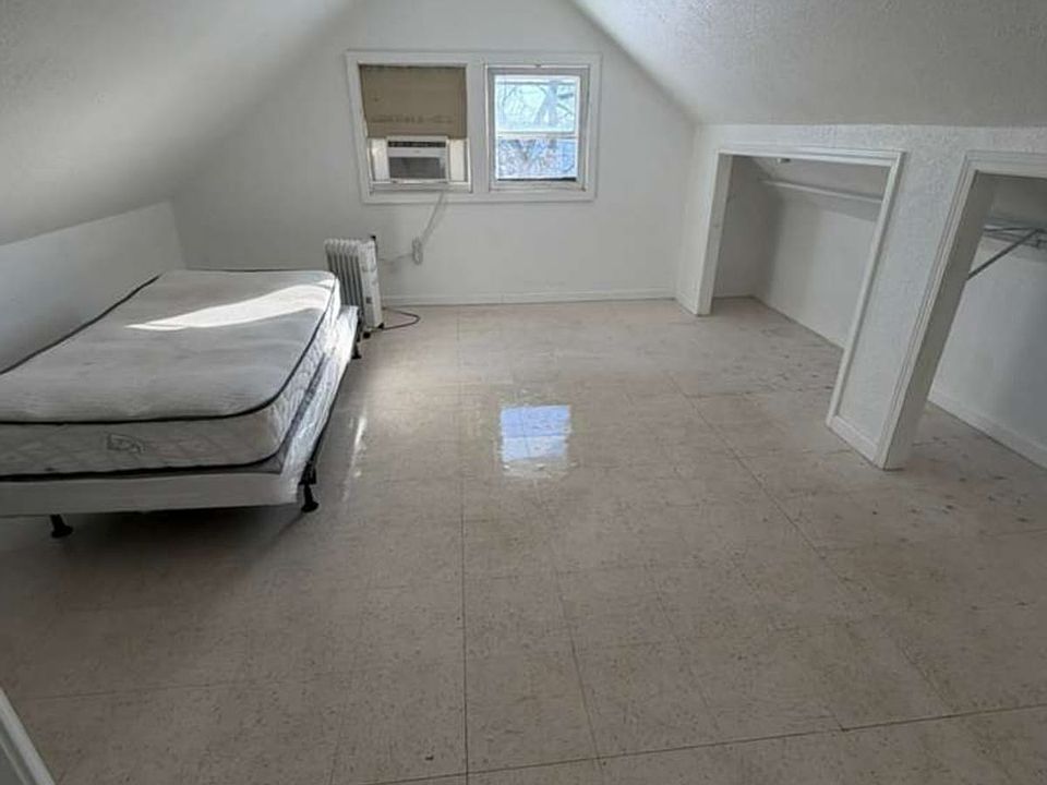 1st image of 5112 Gifford Ave #3